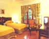Twin Bed Room